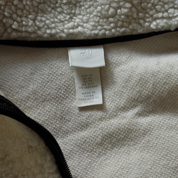 H&M Sherpa Jacket - Picture 2 of 4